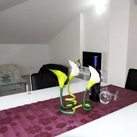 Appartement With A Parking Space - 22796 *
