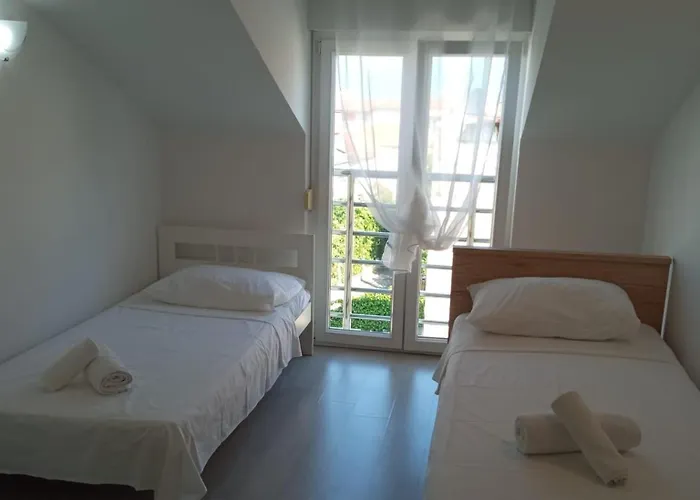 Apartment With Parking Space - 22796